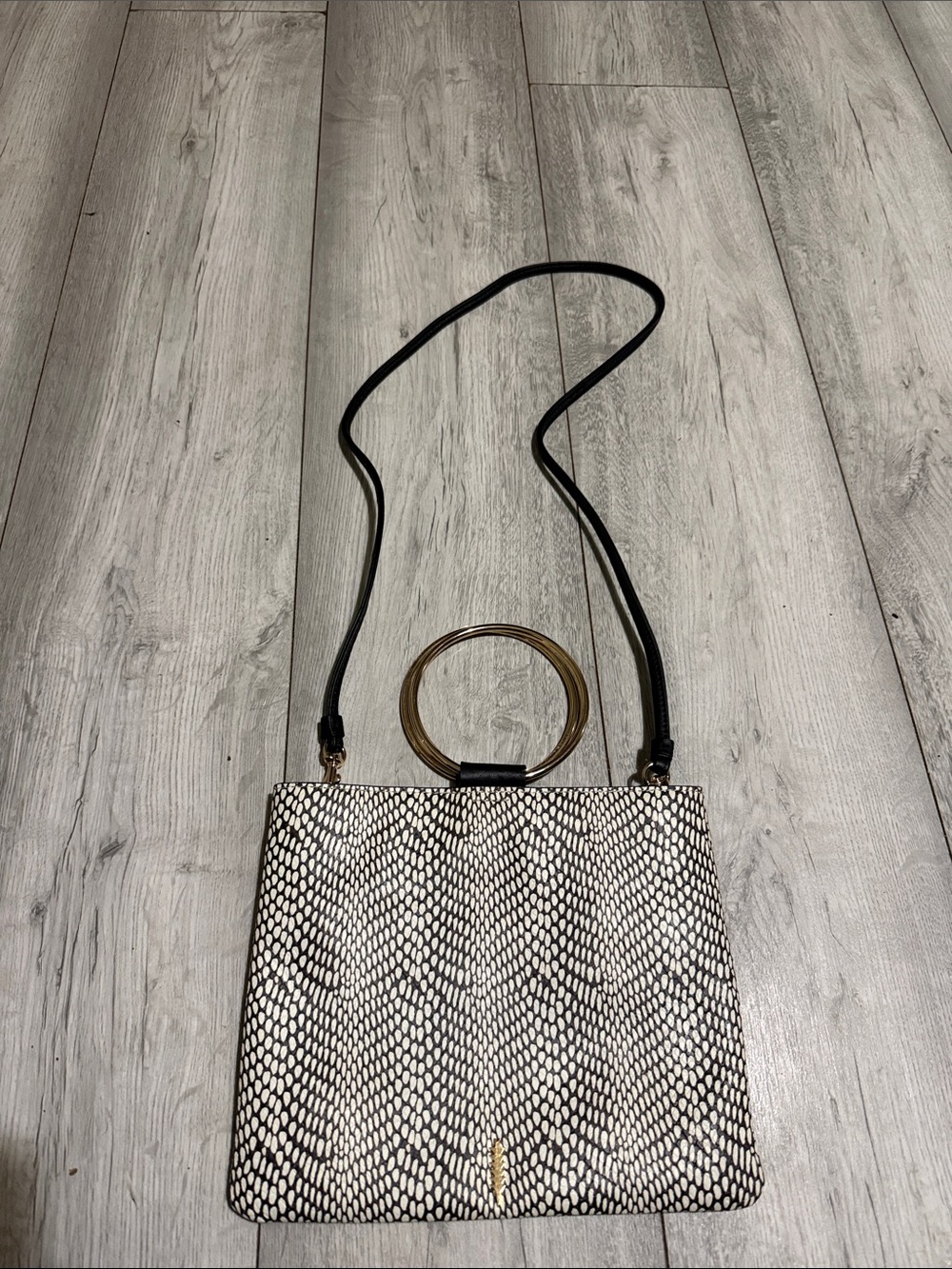Thacker Snake-Print with Gold Ring Handle with Crossbody Detacheable Strap.
